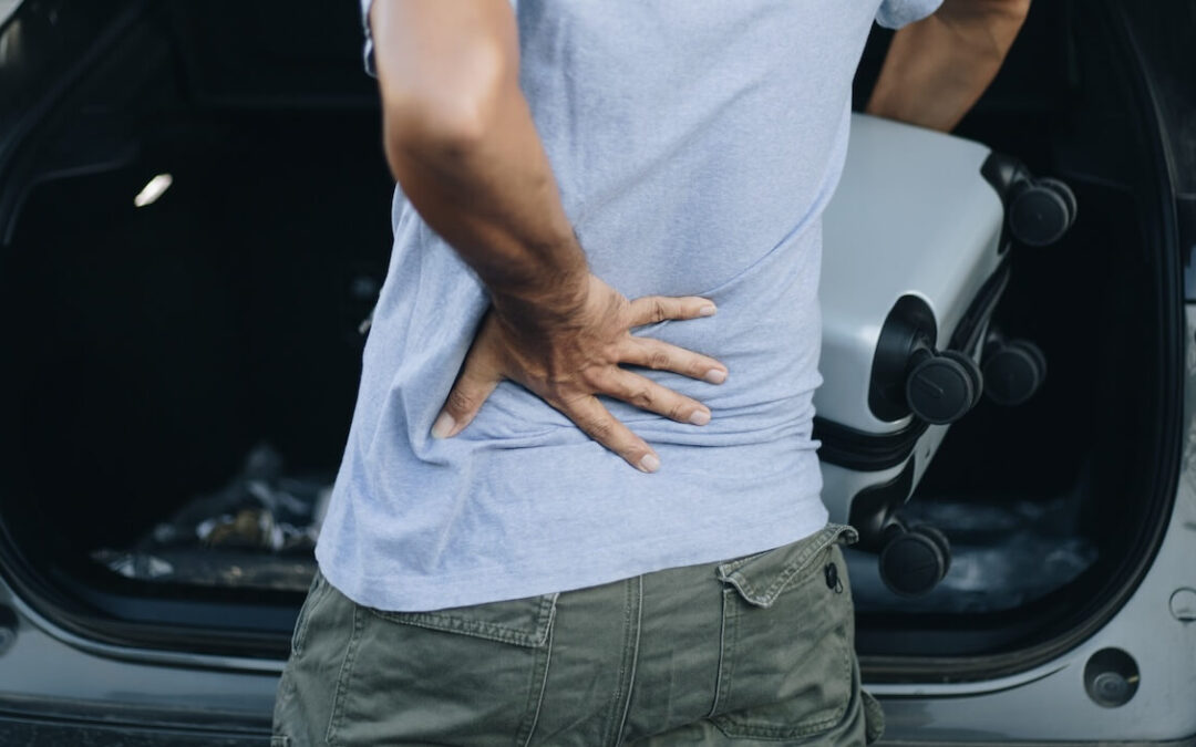 How To Avoid Back Pain While Travelling